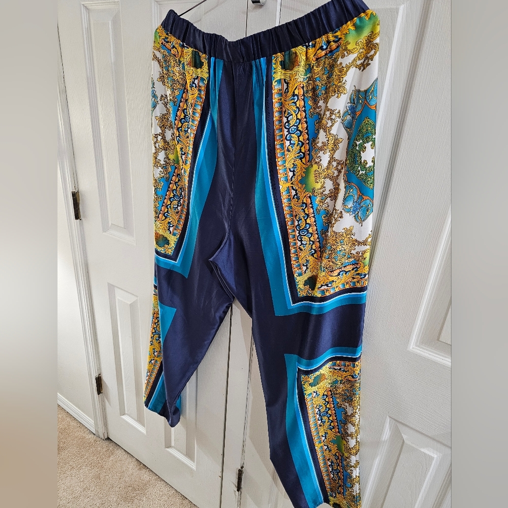 Multicolor Patterned Pants - Picture 5 of 5